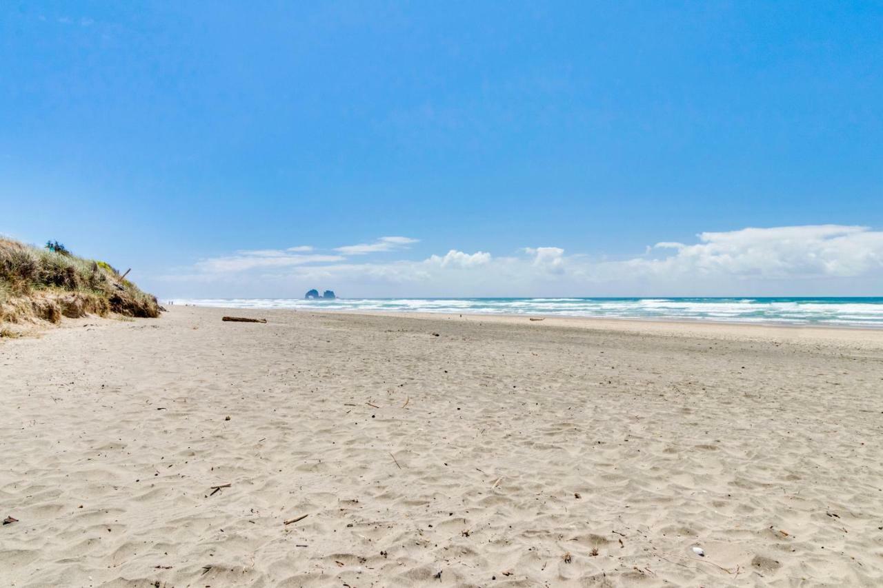 ロックアウェイ・ビーチ Chris'S Oceanfront Getawayヴィラ エクステリア 写真